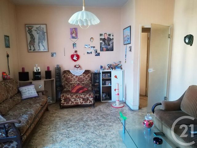 Afficher la photo en grand Appartement T2 à vendre - 2 pièces - 44.69 m2 - BRIVE LA GAILLARDE - 19 - LIMOUSIN - Century 21 Jaubert Et Regaudie