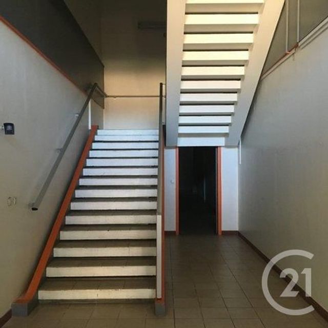 Afficher la photo en grand entreprise à vendre - 3670.0 m2 - BRIVE LA GAILLARDE - 19 - LIMOUSIN - Century 21 Jaubert Et Regaudie