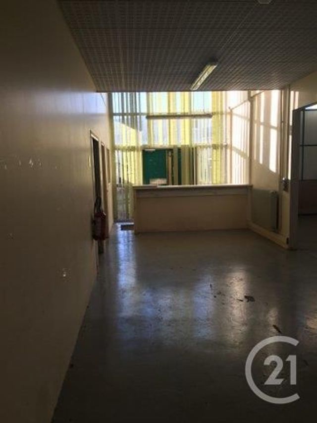 Afficher la photo en grand entreprise à vendre - 3670.0 m2 - BRIVE LA GAILLARDE - 19 - LIMOUSIN - Century 21 Jaubert Et Regaudie