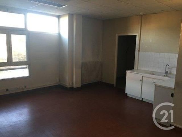 Afficher la photo en grand entreprise à vendre - 3670.0 m2 - BRIVE LA GAILLARDE - 19 - LIMOUSIN - Century 21 Jaubert Et Regaudie