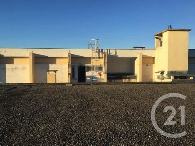 Afficher la photo en grand entreprise à vendre - 3670.0 m2 - BRIVE LA GAILLARDE - 19 - LIMOUSIN - Century 21 Jaubert Et Regaudie