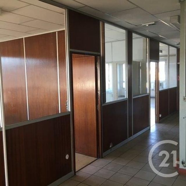 Afficher la photo en grand entreprise à vendre - 3670.0 m2 - BRIVE LA GAILLARDE - 19 - LIMOUSIN - Century 21 Jaubert Et Regaudie