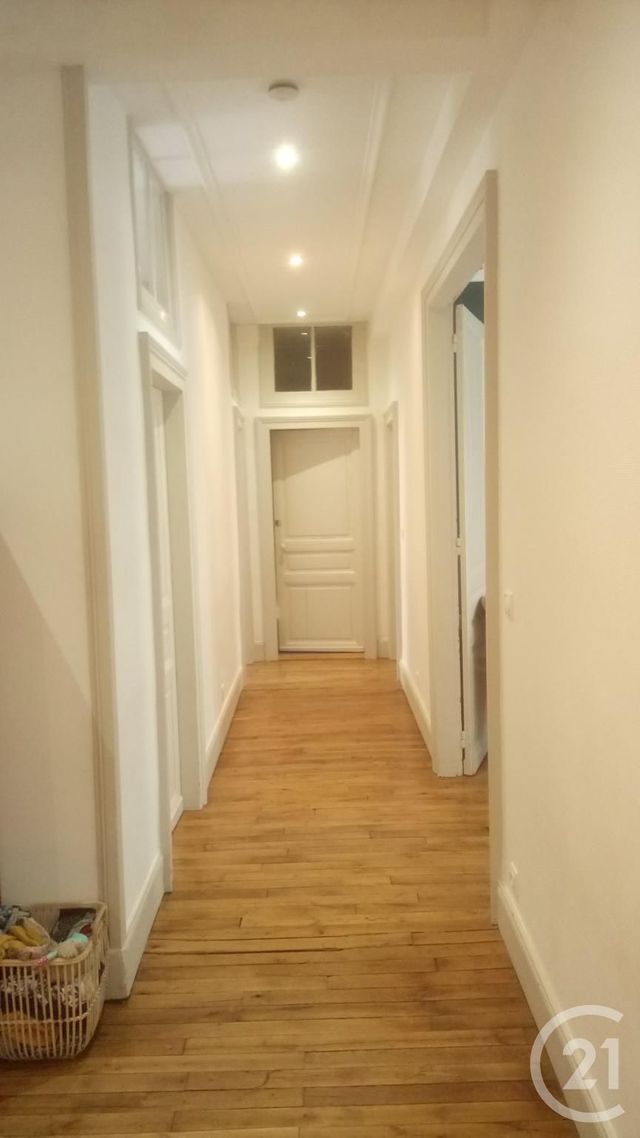 Afficher la photo en grand Appartement F5 à vendre - 5 pièces - 114.63 m2 - BRIVE LA GAILLARDE - 19 - LIMOUSIN - Century 21 Jaubert Et Regaudie