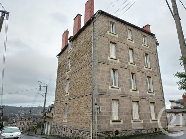 Afficher la photo en grand Appartement T2 à vendre - 2 pièces - 45.2 m2 - BRIVE LA GAILLARDE - 19 - LIMOUSIN - Century 21 Jaubert Et Regaudie