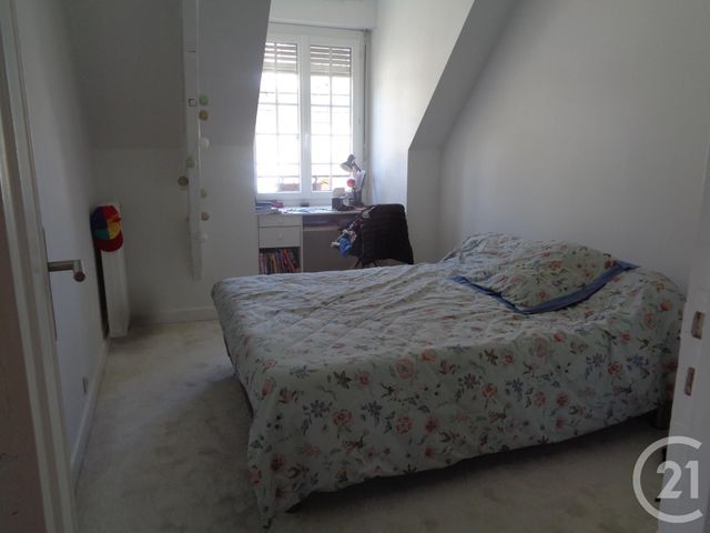 Appartement F4 à louer - 5 pièces - 81.68 m2 - BRIVE LA GAILLARDE - 19 - LIMOUSIN - Century 21 Jaubert Et Regaudie Appartement F4 à louer - 5 pièces - 81.68 m2 - BRIVE LA GAILLARDE - 19 - LIMOUSIN - Century 21 Jaubert Et Regaudie