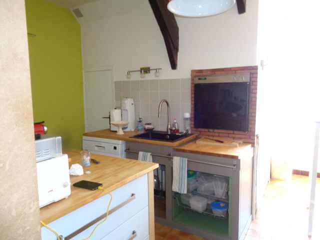 Appartement F4 à louer - 5 pièces - 81.68 m2 - BRIVE LA GAILLARDE - 19 - LIMOUSIN - Century 21 Jaubert Et Regaudie Appartement F4 à louer - 5 pièces - 81.68 m2 - BRIVE LA GAILLARDE - 19 - LIMOUSIN - Century 21 Jaubert Et Regaudie