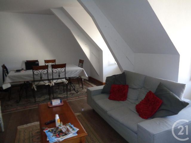 Appartement F4 à louer - 5 pièces - 81.68 m2 - BRIVE LA GAILLARDE - 19 - LIMOUSIN - Century 21 Jaubert Et Regaudie Appartement F4 à louer - 5 pièces - 81.68 m2 - BRIVE LA GAILLARDE - 19 - LIMOUSIN - Century 21 Jaubert Et Regaudie
