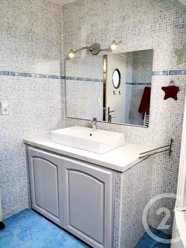 Afficher la photo en grand Appartement F2 à louer - 2 pièces - 62.94 m2 - BRIVE LA GAILLARDE - 19 - LIMOUSIN - Century 21 Jaubert Et Regaudie