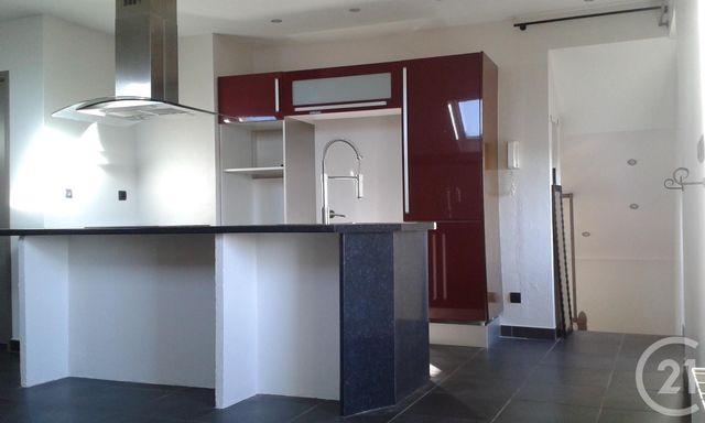 Afficher la photo en grand Appartement F2 à louer - 2 pièces - 62.94 m2 - BRIVE LA GAILLARDE - 19 - LIMOUSIN - Century 21 Jaubert Et Regaudie