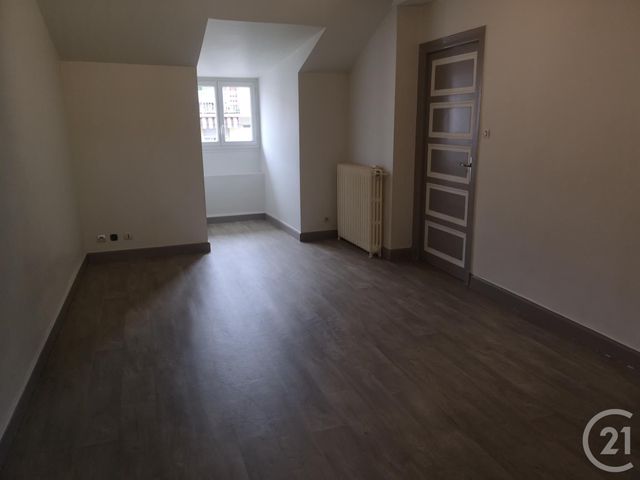 Afficher la photo en grand Appartement F2 à louer - 2 pièces - 45.99 m2 - BRIVE LA GAILLARDE - 19 - LIMOUSIN - Century 21 Jaubert Et Regaudie