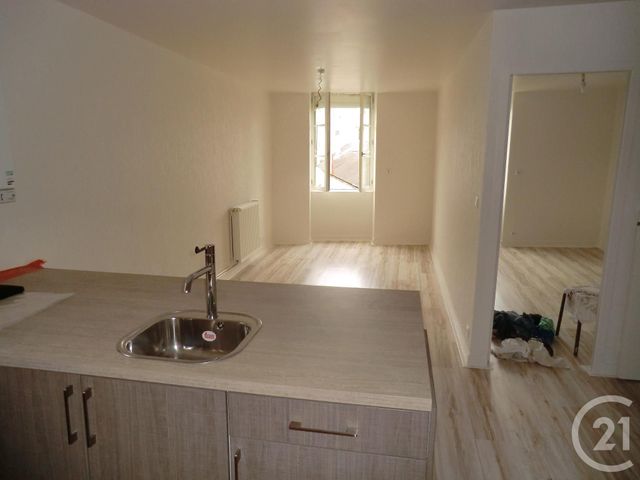 Afficher la photo en grand Appartement F2 à louer - 2 pièces - 41.49 m2 - BRIVE LA GAILLARDE - 19 - LIMOUSIN - Century 21 Jaubert Et Regaudie