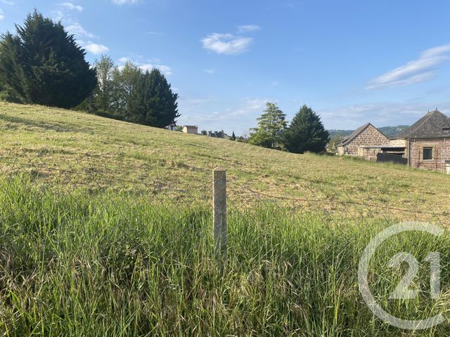 terrain à vendre - 2050.0 m2 - OBJAT - 19 - LIMOUSIN - Century 21 Jaubert Et Regaudie terrain à vendre - 2050.0 m2 - OBJAT - 19 - LIMOUSIN - Century 21 Jaubert Et Regaudie