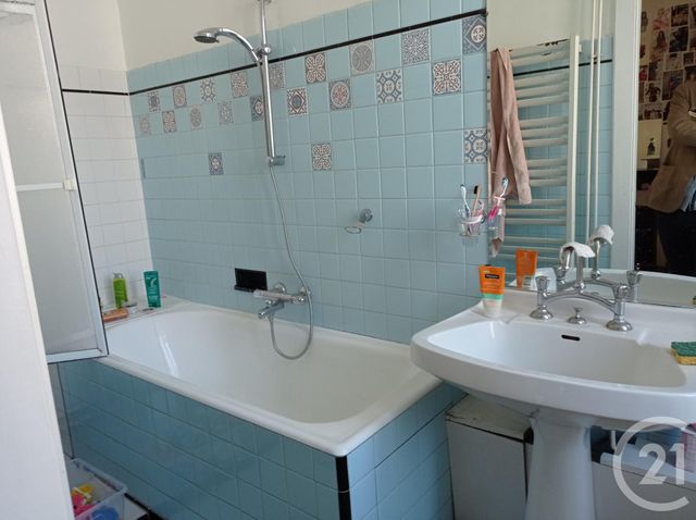 maison à vendre - 8 pièces - 223.58 m2 - BRIVE LA GAILLARDE - 19 - LIMOUSIN - Century 21 Jaubert Et Regaudie maison à vendre - 8 pièces - 223.58 m2 - BRIVE LA GAILLARDE - 19 - LIMOUSIN - Century 21 Jaubert Et Regaudie