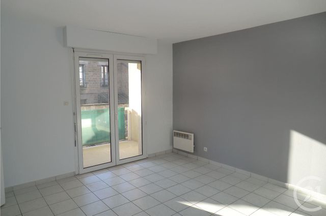 Appartement F2 à louer - 2 pièces - 41.69 m2 - BRIVE LA GAILLARDE - 19 - LIMOUSIN - Century 21 Jaubert Et Regaudie Appartement F2 à louer - 2 pièces - 41.69 m2 - BRIVE LA GAILLARDE - 19 - LIMOUSIN - Century 21 Jaubert Et Regaudie