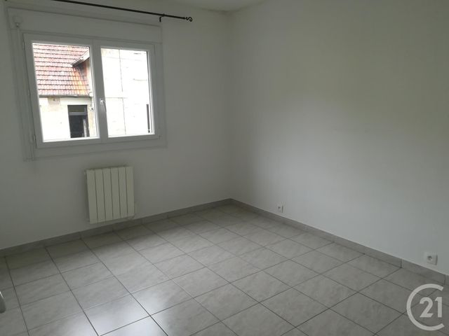 Afficher la photo en grand Appartement F3 à louer - 3 pièces - 61.99 m2 - BRIVE LA GAILLARDE - 19 - LIMOUSIN - Century 21 Jaubert Et Regaudie
