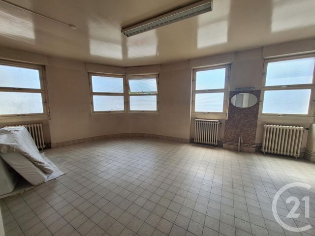 Afficher la photo en grand Appartement Local à vendre - 4 pièces - 76.31 m2 - BRIVE LA GAILLARDE - 19 - LIMOUSIN - Century 21 Jaubert Et Regaudie