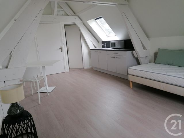 Appartement Studio à louer - 1 pièce - 20.2 m2 - BRIVE LA GAILLARDE - 19 - LIMOUSIN - Century 21 Jaubert Et Regaudie