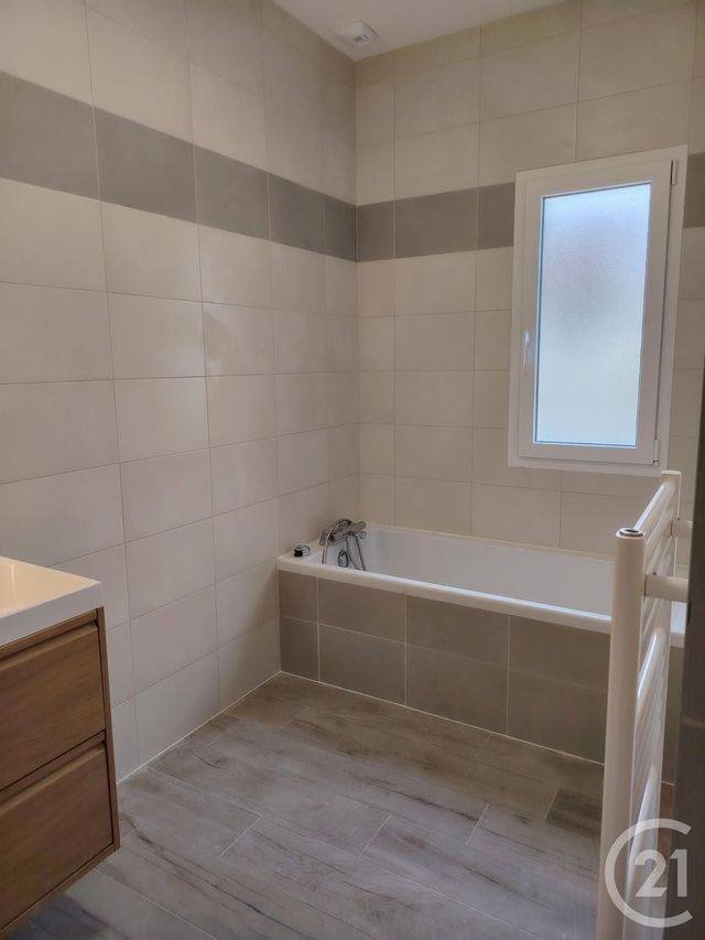 maison à louer - 5 pièces - 108.96 m2 - BRIVE LA GAILLARDE - 19 - LIMOUSIN - Century 21 Jaubert Et Regaudie