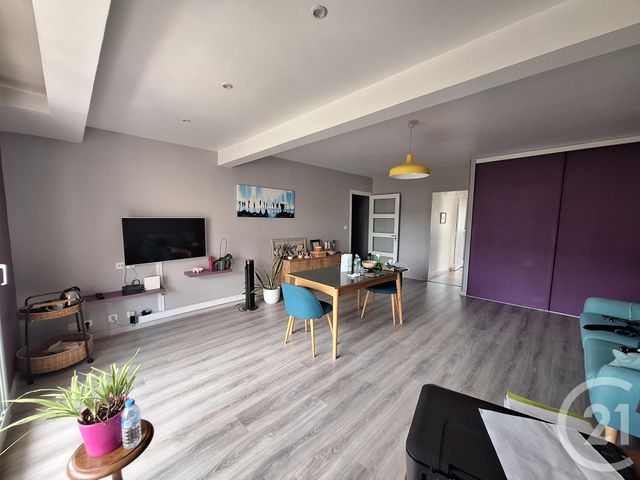 Appartement T2 à vendre - 2 pièces - 63.66 m2 - BRIVE LA GAILLARDE - 19 - LIMOUSIN - Century 21 Jaubert Et Regaudie