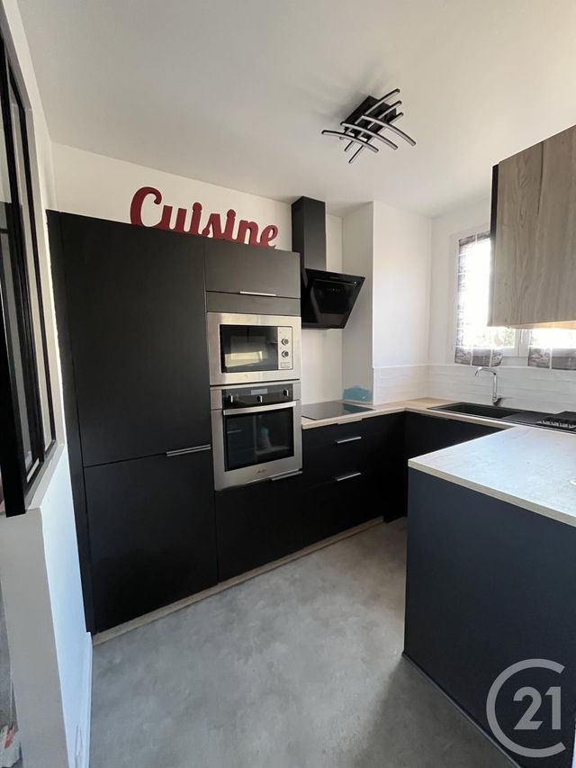Appartement à louer - 2 pièces - 51.83 m2 - MALEMORT - 19 - LIMOUSIN - Century 21 Jaubert Et Regaudie