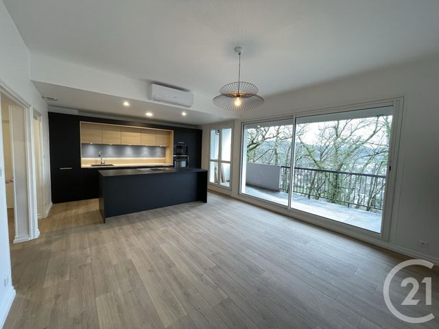 Afficher la photo en grand Appartement T3 à vendre - 3 pièces - 85.13 m2 - MALEMORT - 19 - LIMOUSIN - Century 21 Jaubert Et Regaudie