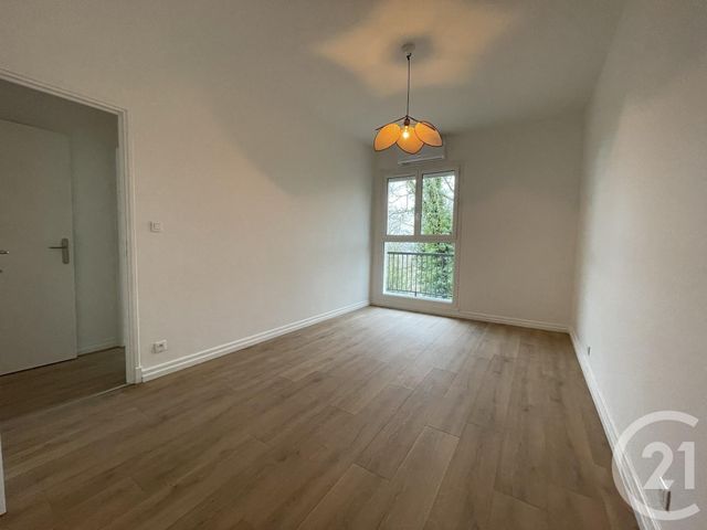 Afficher la photo en grand Appartement T3 à vendre - 3 pièces - 85.13 m2 - MALEMORT - 19 - LIMOUSIN - Century 21 Jaubert Et Regaudie