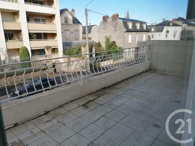 Appartement Duplex à louer - 4 pièces - 112.48 m2 - BRIVE LA GAILLARDE - 19 - LIMOUSIN - Century 21 Jaubert Et Regaudie