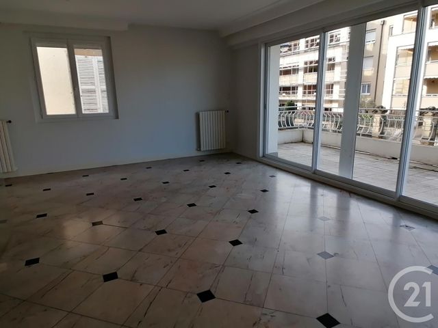 Appartement Duplex à louer - 4 pièces - 112.48 m2 - BRIVE LA GAILLARDE - 19 - LIMOUSIN - Century 21 Jaubert Et Regaudie