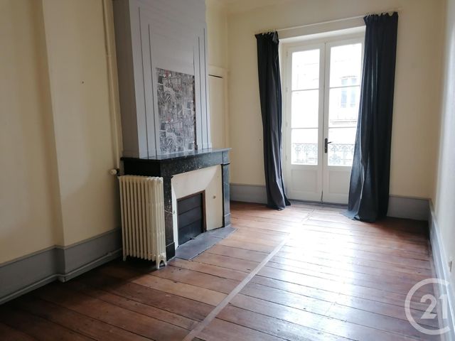 Afficher la photo en grand Appartement F4 à louer - 4 pièces - 140.08 m2 - BRIVE LA GAILLARDE - 19 - LIMOUSIN - Century 21 Jaubert Et Regaudie