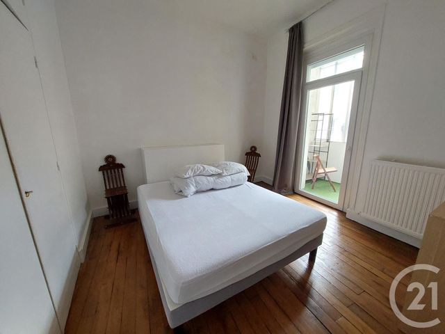 Appartement F3 à louer - 3 pièces - 87.84 m2 - BRIVE LA GAILLARDE - 19 - LIMOUSIN - Century 21 Jaubert Et Regaudie