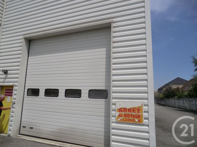 Afficher la photo en grand commerce à louer - 1500.0 m2 - BRIVE LA GAILLARDE - 19 - LIMOUSIN - Century 21 Jaubert Et Regaudie