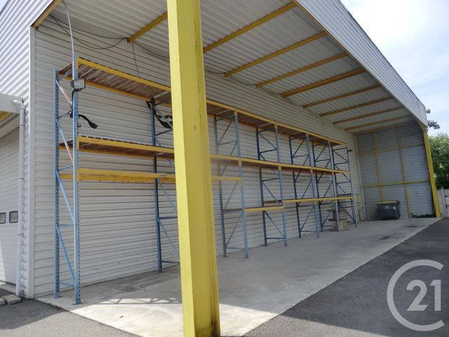 Afficher la photo en grand commerce à louer - 1500.0 m2 - BRIVE LA GAILLARDE - 19 - LIMOUSIN - Century 21 Jaubert Et Regaudie