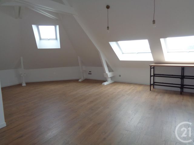 Appartement F3 à louer - 3 pièces - 43.95 m2 - BRIVE LA GAILLARDE - 19 - LIMOUSIN - Century 21 Jaubert Et Regaudie