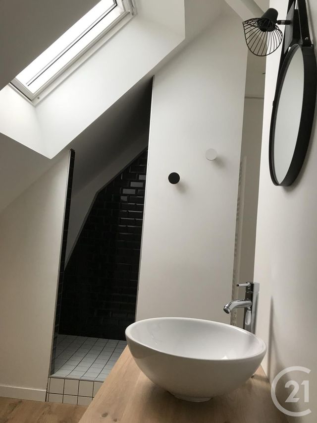 Appartement F3 à louer - 3 pièces - 43.95 m2 - BRIVE LA GAILLARDE - 19 - LIMOUSIN - Century 21 Jaubert Et Regaudie