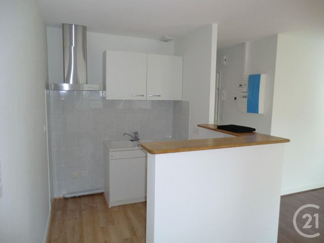 Afficher la photo en grand Appartement F3 à louer - 3 pièces - 55.3 m2 - BRIVE LA GAILLARDE - 19 - LIMOUSIN - Century 21 Jaubert Et Regaudie
