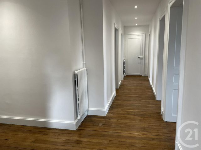 Afficher la photo en grand Appartement F4 à vendre - 4 pièces - 104.1 m2 - BRIVE LA GAILLARDE - 19 - LIMOUSIN - Century 21 Jaubert Et Regaudie