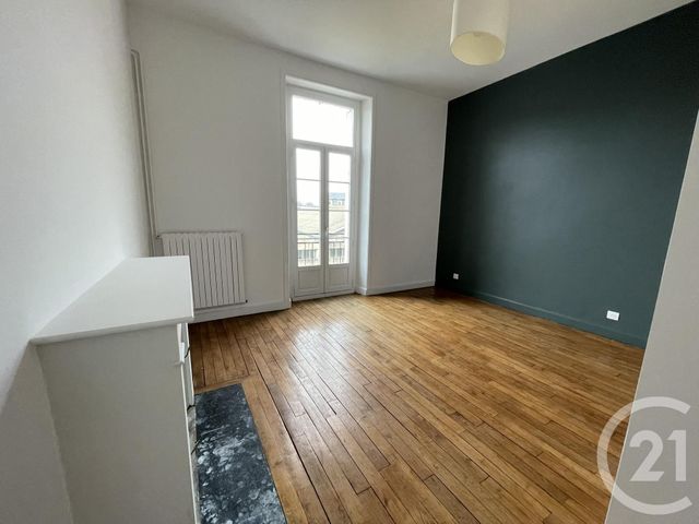 Afficher la photo en grand Appartement F4 à vendre - 4 pièces - 104.1 m2 - BRIVE LA GAILLARDE - 19 - LIMOUSIN - Century 21 Jaubert Et Regaudie