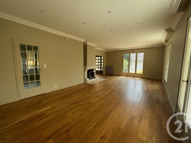 Afficher la photo en grand maison à louer - 5 pièces - 152.22 m2 - BRIVE LA GAILLARDE - 19 - LIMOUSIN - Century 21 Jaubert Et Regaudie