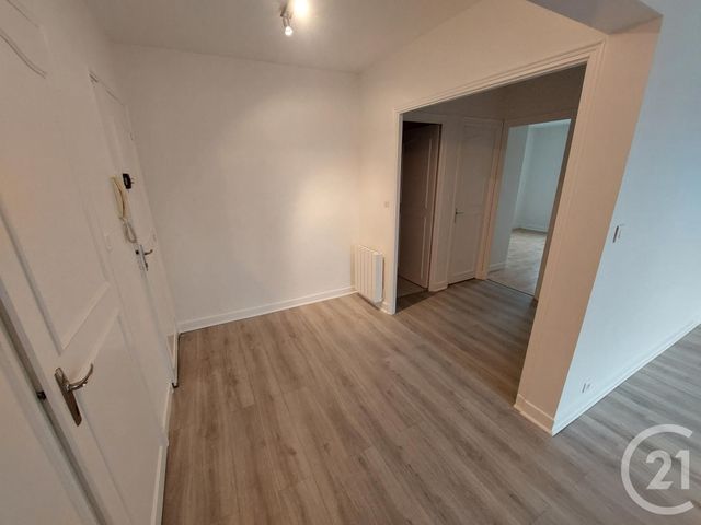 Appartement T4 à louer - 4 pièces - 81.1 m2 - BRIVE LA GAILLARDE - 19 - LIMOUSIN - Century 21 Jaubert Et Regaudie