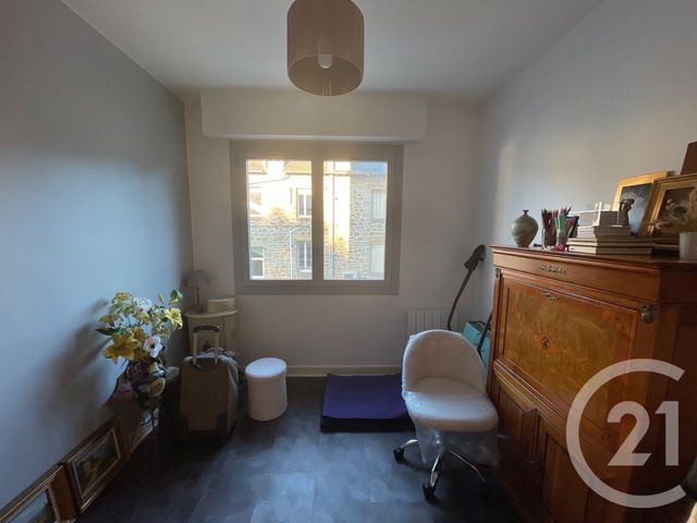 Appartement F3 à vendre - 3 pièces - 67.9 m2 - BRIVE LA GAILLARDE - 19 - LIMOUSIN - Century 21 Jaubert Et Regaudie