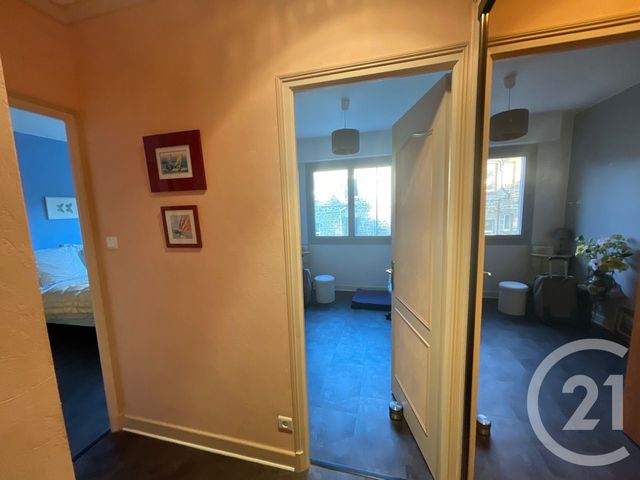 Appartement F3 à vendre - 3 pièces - 67.9 m2 - BRIVE LA GAILLARDE - 19 - LIMOUSIN - Century 21 Jaubert Et Regaudie