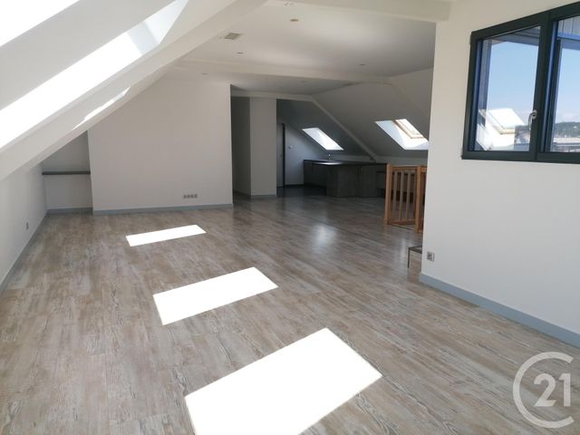 Appartement F5 à louer - 4 pièces - 112.5 m2 - BRIVE LA GAILLARDE - 19 - LIMOUSIN - Century 21 Jaubert Et Regaudie