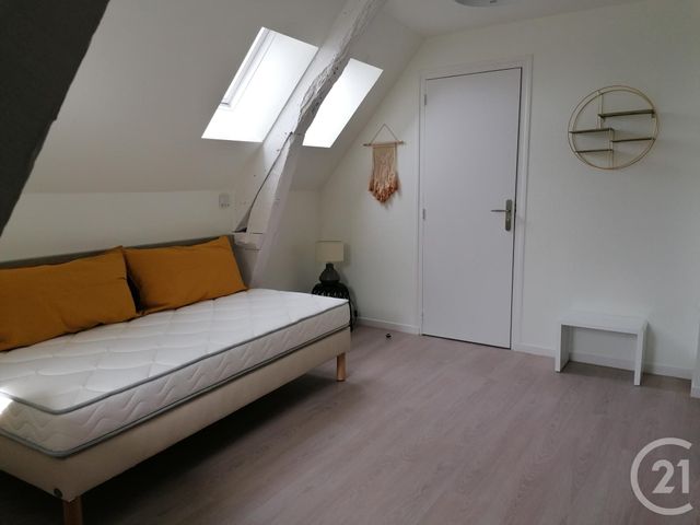 Appartement Studio à louer - 1 pièce - 13.6 m2 - BRIVE LA GAILLARDE - 19 - LIMOUSIN - Century 21 Jaubert Et Regaudie