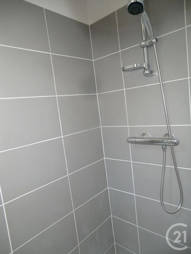 Appartement F2 à louer - 2 pièces - 45.57 m2 - BRIVE LA GAILLARDE - 19 - LIMOUSIN - Century 21 Jaubert Et Regaudie