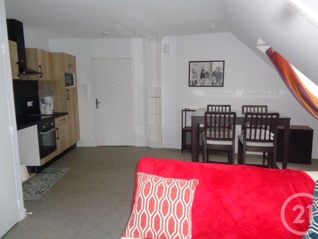 Appartement T2 à louer - 2 pièces - 30.31 m2 - BRIVE LA GAILLARDE - 19 - LIMOUSIN - Century 21 Jaubert Et Regaudie