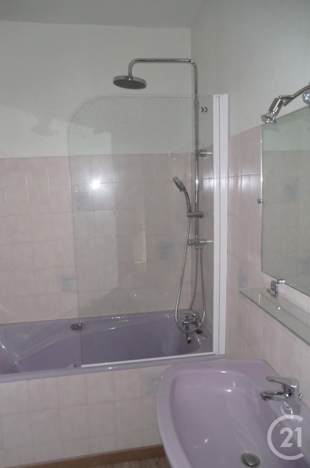 Appartement F2 bis à louer - 3 pièces - 52.41 m2 - BRIVE LA GAILLARDE - 19 - LIMOUSIN - Century 21 Jaubert Et Regaudie