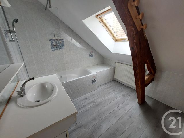 Appartement F3 à louer - 3 pièces - 64.61 m2 - BRIVE LA GAILLARDE - 19 - LIMOUSIN - Century 21 Jaubert Et Regaudie