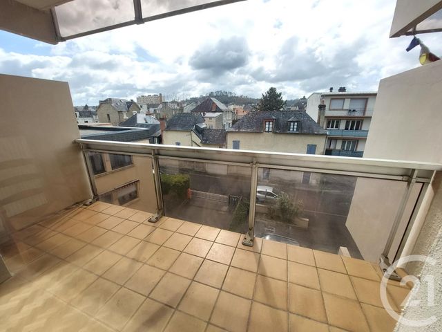 Appartement F3 à louer - 3 pièces - 66.0 m2 - BRIVE LA GAILLARDE - 19 - LIMOUSIN - Century 21 Jaubert Et Regaudie