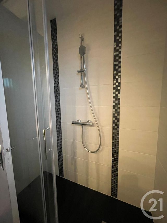 Appartement F2 à louer - 2 pièces - 62.15 m2 - BRIVE LA GAILLARDE - 19 - LIMOUSIN - Century 21 Jaubert Et Regaudie