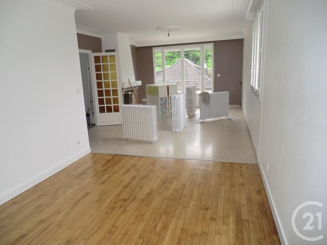 Appartement F3 à louer - 3 pièces - 85.06 m2 - BRIVE LA GAILLARDE - 19 - LIMOUSIN - Century 21 Jaubert Et Regaudie